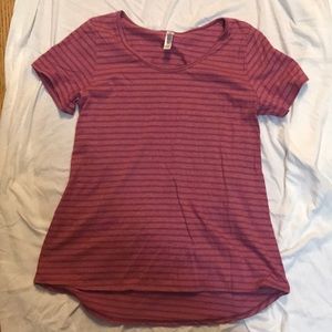 Short sleeved lularoe t-shirt